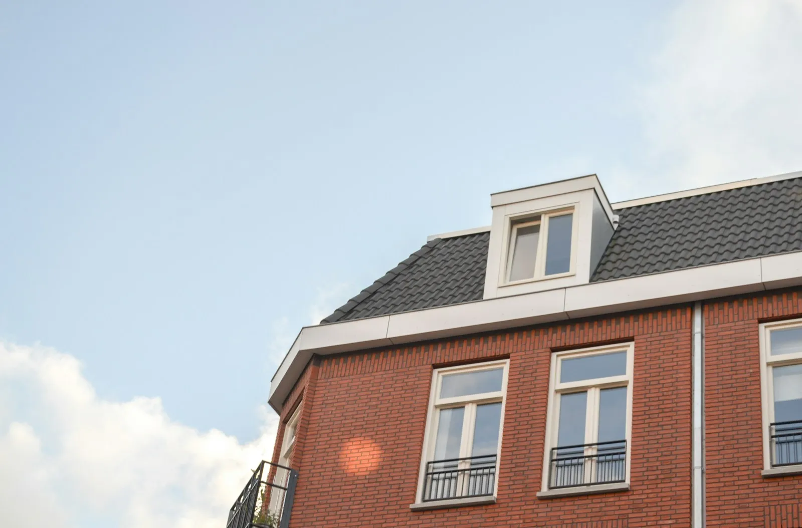 Dakkapel Isoleren Amsterdam: Kosten & Subsidie 2026