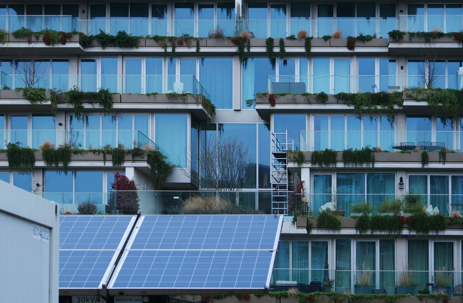 Zonnepanelen Onderhoud Amsterdam: Kosten & Tips 2026